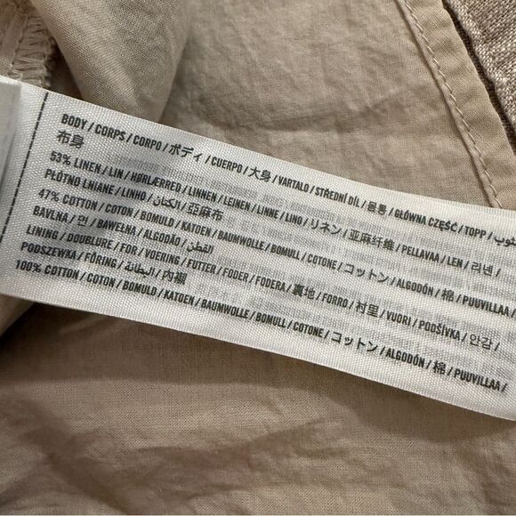 Elegant Beige Button-Down Dress - Picture 7 of 11